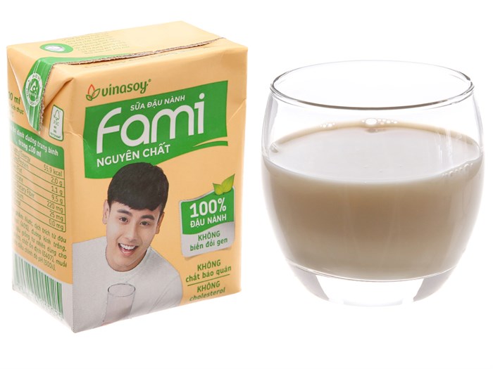 Sữa Đậu nành Fami nguyên chất  hộp 200ml ( 1 Thùng / 36 hộp )